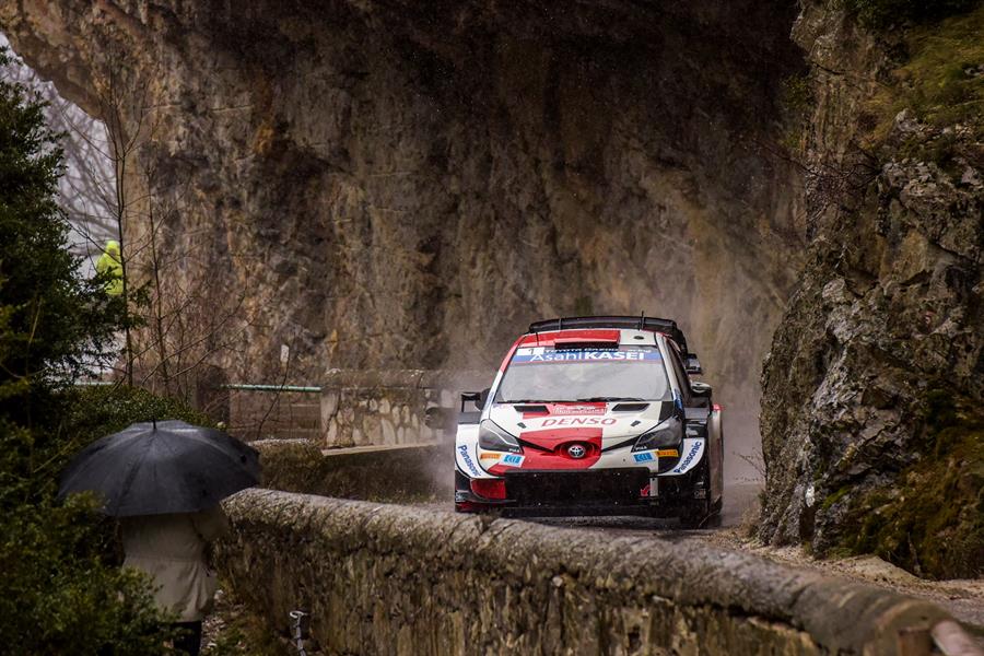 Rally de Montecarlo: Ogier afrontará la jornada decisiva con 13 segundos de ventaja sobre Evans