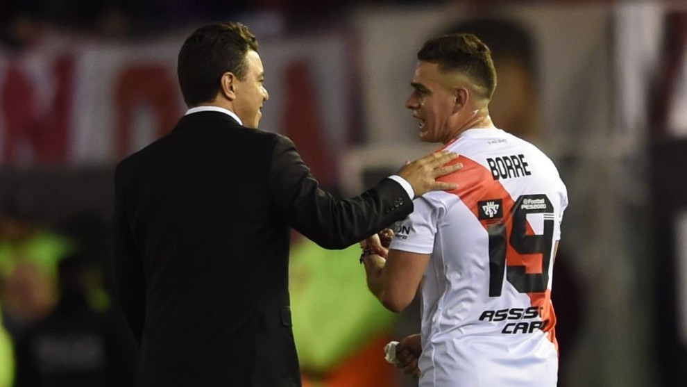 Rafael Santos Borré: Marcelo Gallardo está preparado para dirigir a Real Madrid