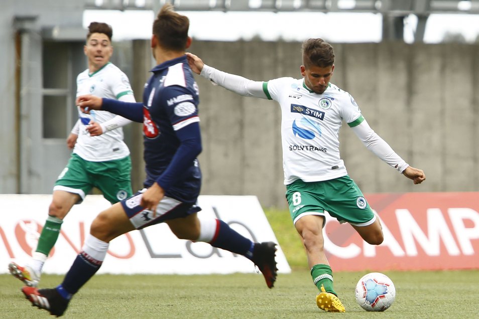 El ajustado triunfo de Melipilla sobre Puerto Montt para avanzar en la liguilla por el ascenso de la Primera B