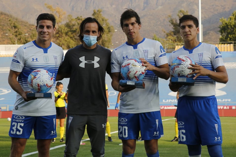 José Pedro Fuenzalida se lució una vez más como pasapelotas