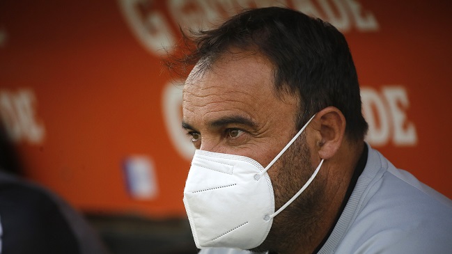 Prensa brasileña aseguró que José Luis Sierra es opción para dirigir a Sao Paulo