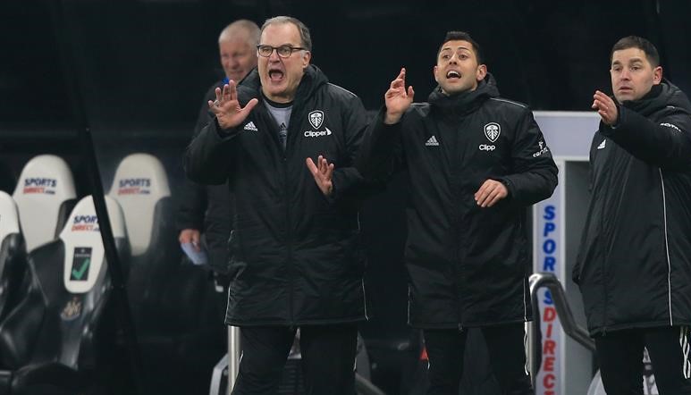 Leeds de Marcelo Bielsa logró un valioso triunfo sobre Newcastle y trepó en la Premier League