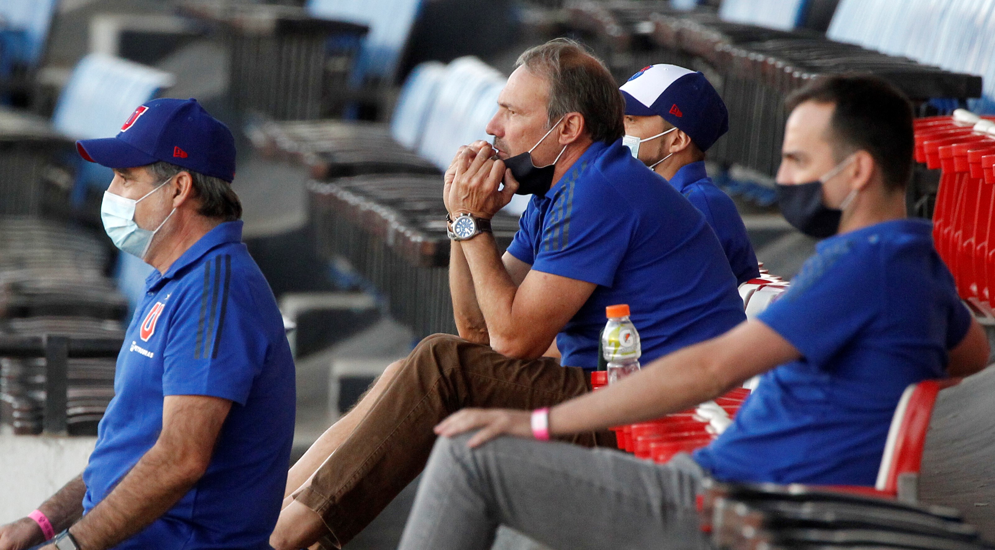 Sergio Vargas se reunió con referentes de U. de Chile para analizar la crisis del club