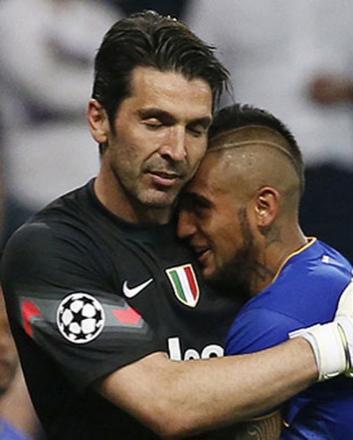 El cariñoso saludo de cumpleaños de Arturo Vidal al legendario Gianluigi Buffon