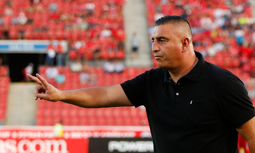 Renovado: Jaime García será el DT de Ñublense en Primera División