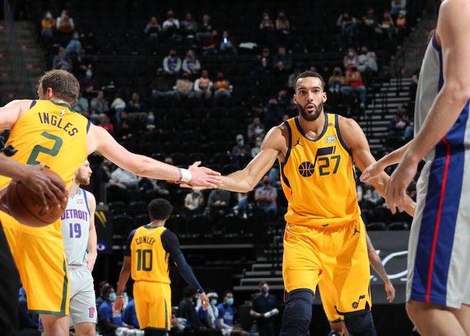 Utah Jazz derribó a Detroit Pistons y se alzó como líder de la Conferencia Oeste