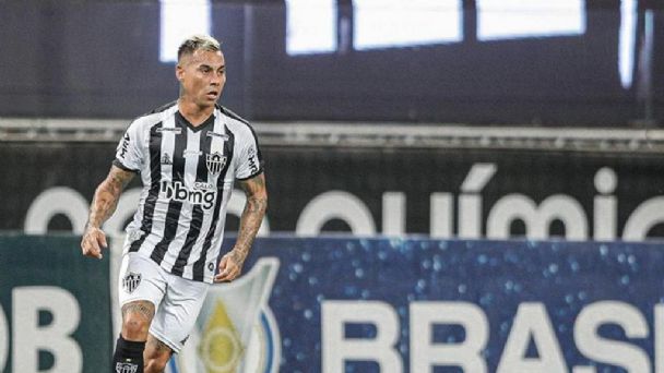 Eduardo Vargas: Mi rendimiento no ha sido bueno, soy goleador y no estoy marcando