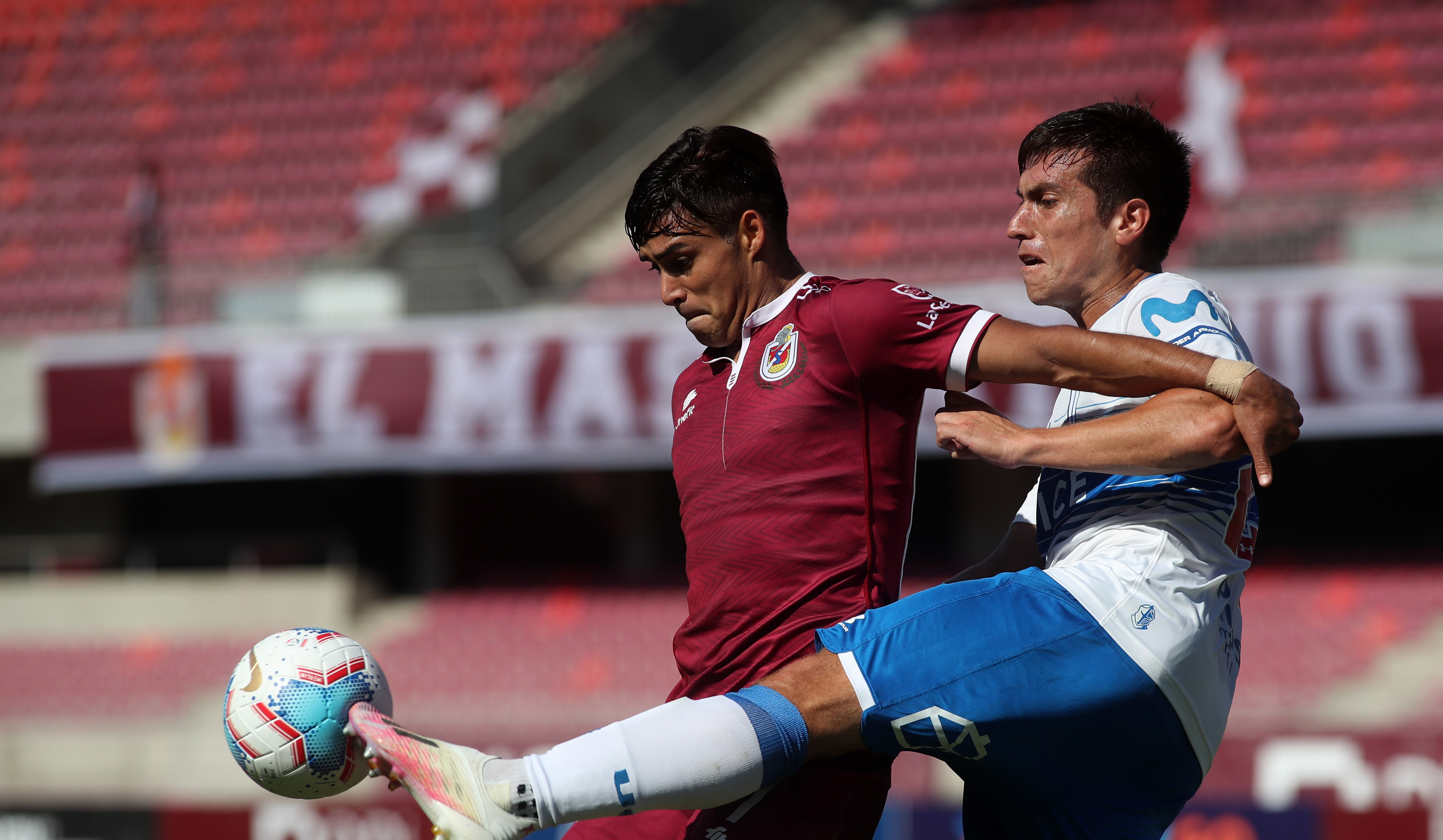 De héroe a villano: La Serena igualó el marcador ante la UC con un autogol de Juan Cornejo