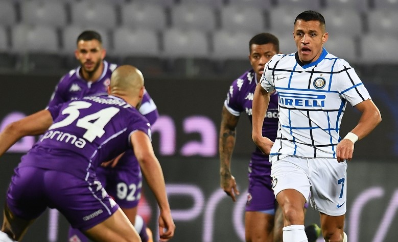 “Distribuye fantasía”: Prensa italiana destacó a Alexis en la victoria de Inter sobre Fiorentina
