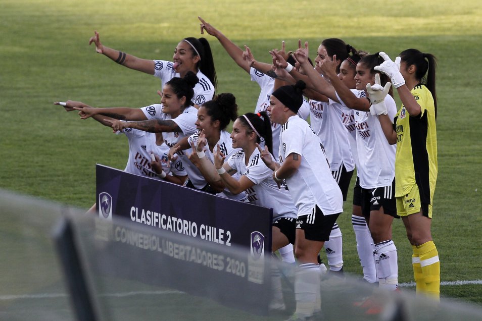 La U celebró con su histórico pasaje a la Copa Libertadores tras vencer a Colo Colo en Santa Laura