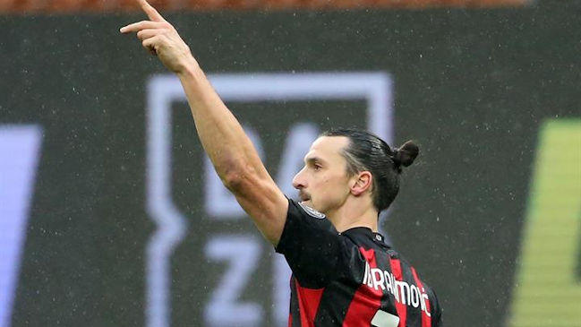 Ibrahimovic orquestó con doblete la contundente victoria de AC Milan sobre Crotone
