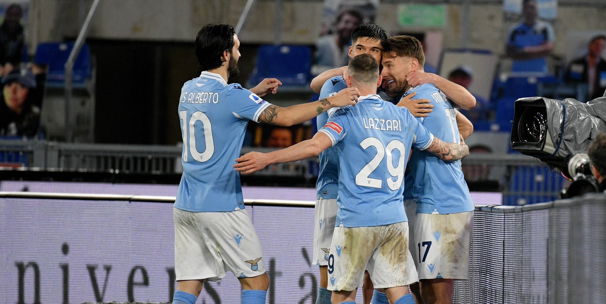 Lazio batió a Cagliari e hilvanó su sexta victoria al consecutiva en la Serie A