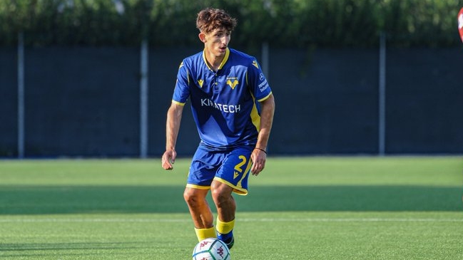 Futbolista juvenil quedó en estado grave tras electrocutarse en una estación de trenes