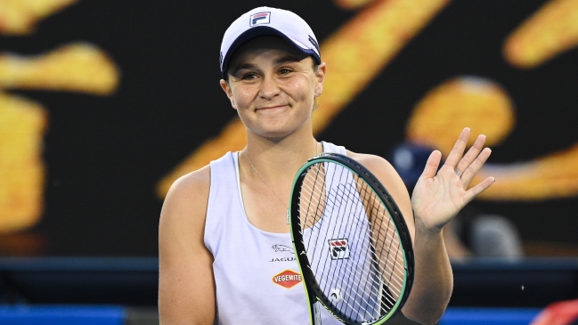 Ashleigh Barty arrolló a la montenegrina Danka Kovinic en primera ronda del Abierto de Australia