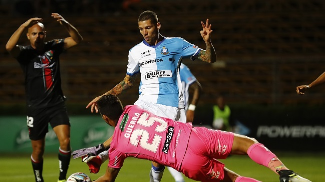 Deportes Antofagasta informó la salida del lateral Nicolás Peñailillo