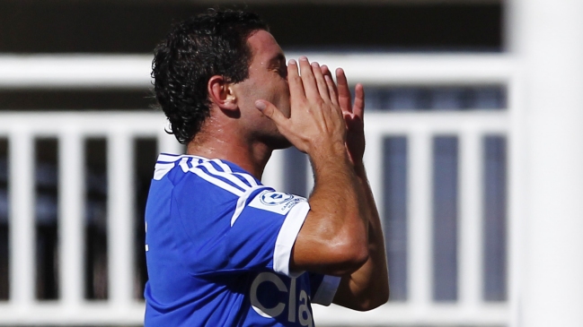 Mayor ambición de Racing dificulta el regreso de Eugenio Mena a la U