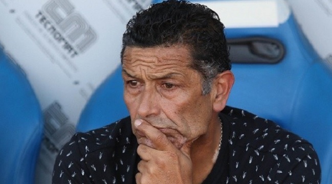 Deportes Puerto Montt anunció que no le renovará el contrato a Jorge Aravena