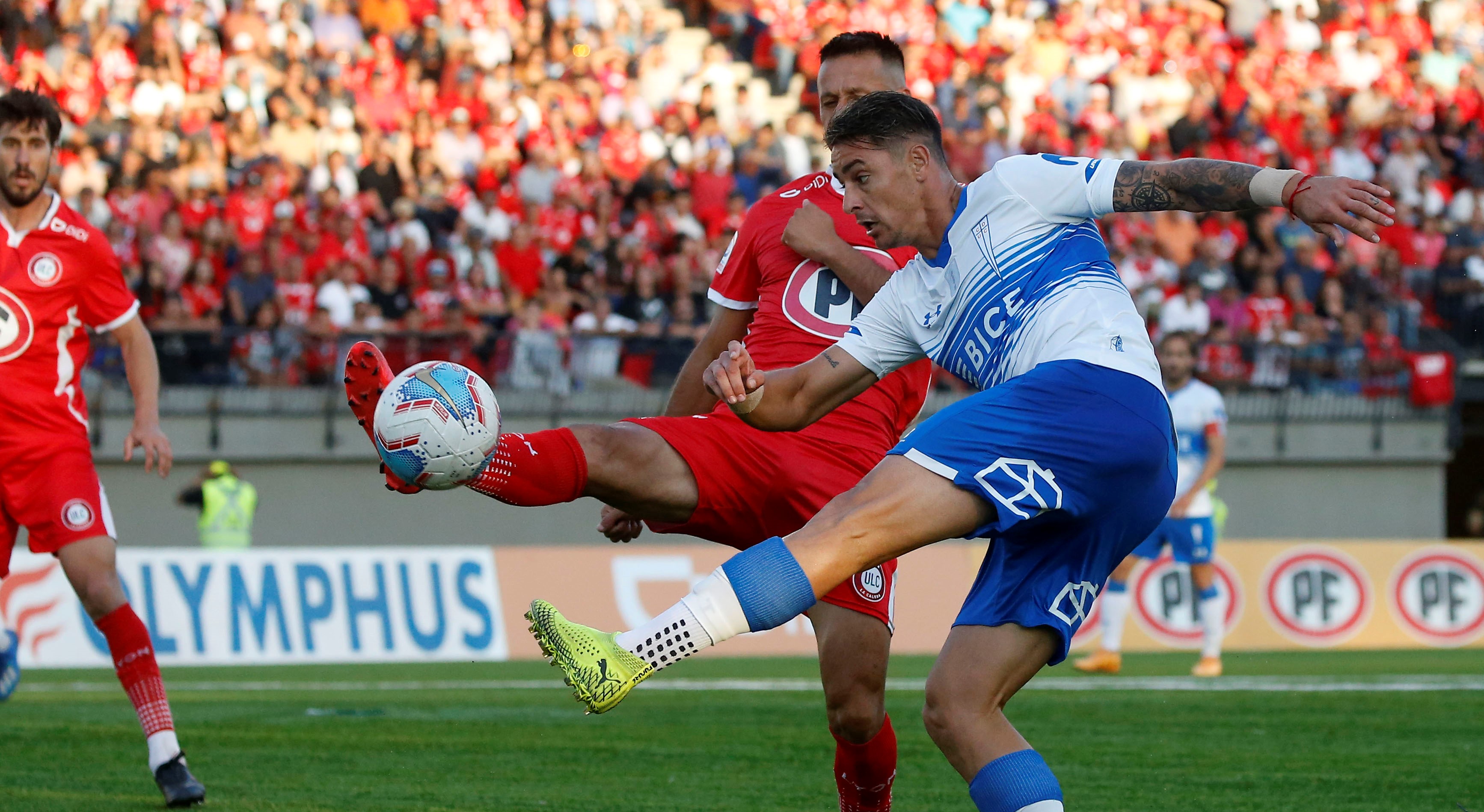 U. Católica sale en busca del tricampeonato ante Unión La Calera que se aferra a su última opción