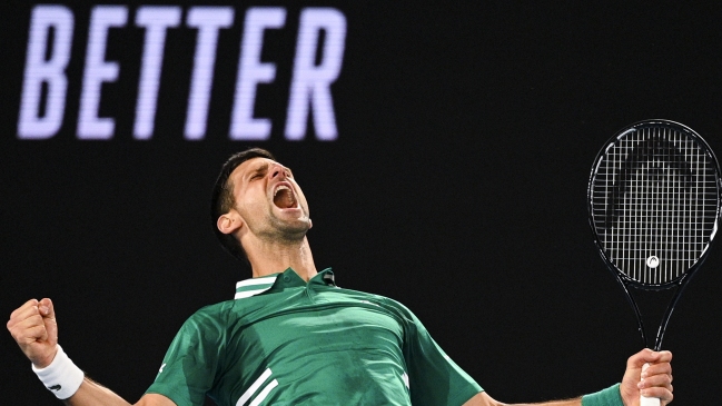 Novak Djokovic sobrevivió a un exigente encuentro ante Taylor Fritz