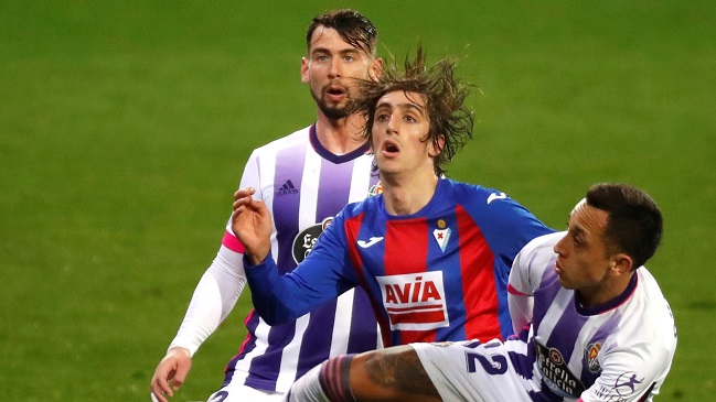 Fabián Orellana fue estelar en empate de Real Valladolid ante Eibar