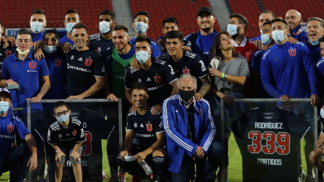 Universidad de Chile homenajeó a Walter Montillo y Matías Rodríguez