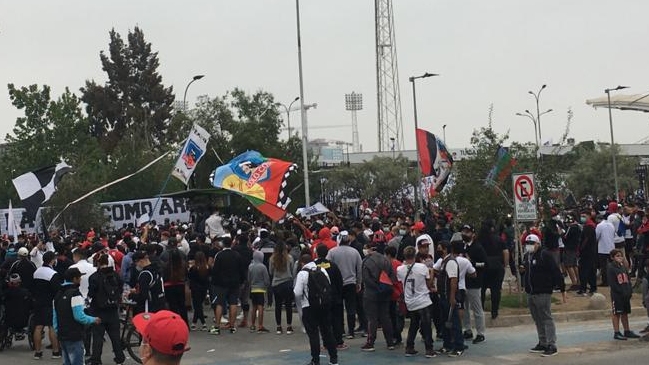 El arengazo al plantel de Colo Colo en el Estadio Monumental