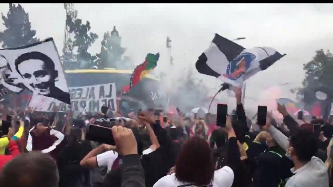 La multitudinaria despedida a Colo Colo en el Estadio Monumental