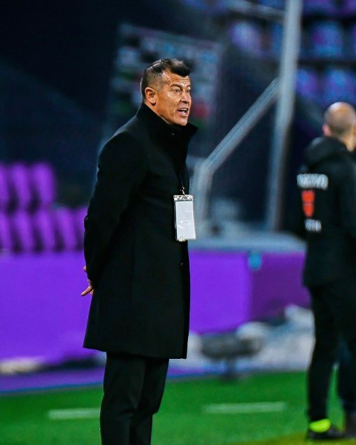 Los aspirantes a la banca de Universidad Católica tras la partida de Ariel Holan