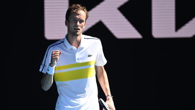 Daniil Medvedev alcanzó por primera vez semifinales en Australia tras vencer a Rublev