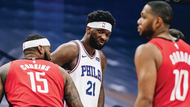 Philadelphia 76ers volvió al triunfo ante Houston Rockets y retomó el liderato en el Este