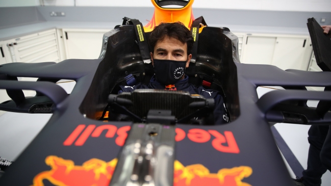 “Behind the Charge”: El documental sobre la llegada de “Checo” Pérez a Red Bull