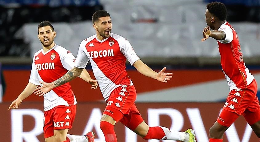 ¡Pero qué golazo! La exquisita definición de Maripán en AS Mónaco para golpear a PSG