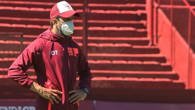 Presidente de Lanús: Luis Zubeldía va a seguir hasta el fin de su contrato