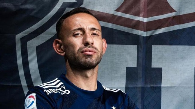 Cañete: Cuando jugué en la UC era un chico que buscaba continuidad, ahora tengo experiencia