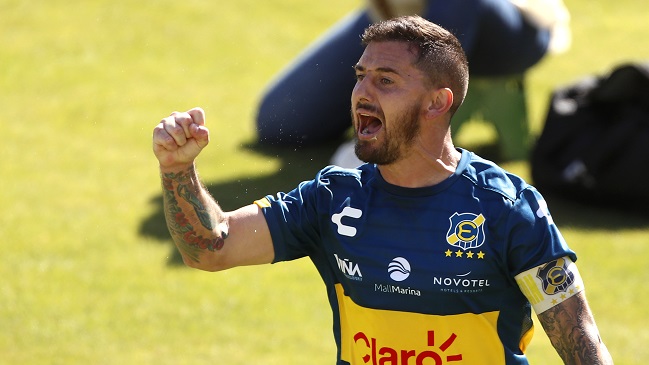 Everton renovó a Juan Cuevas por dos temporadas: Vamos a pelear para hacer un buen torneo