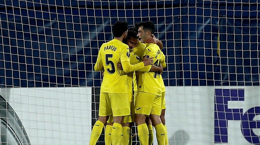 Villarreal remontó ante RB Salzburg y clasificó a octavos en la Europa League