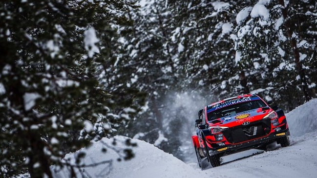 Ott Tänak es el primer líder del Rally de Finlandia Artico