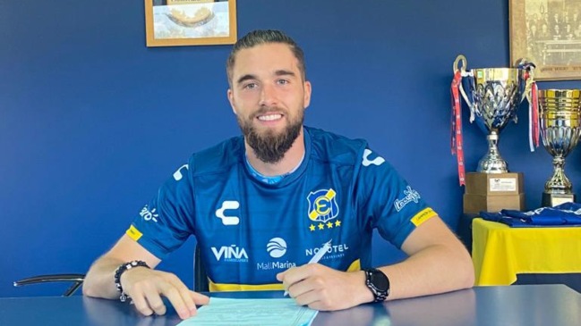 Diego Oyarzún se convirtió en el cuarto refuerzo de Everton para la temporada 2021