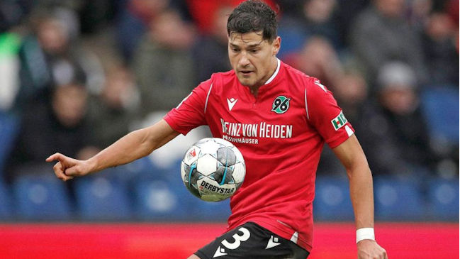 Miiko Albornoz arribó a Chile a la espera de que se concrete su fichaje en Colo Colo