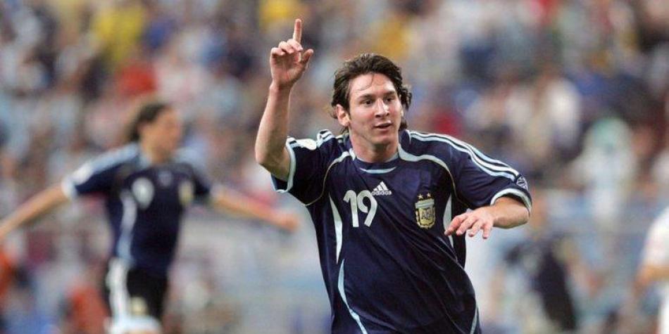 Se cumplieron 15 años del primer gol de Lionel Messi por la selección argentina