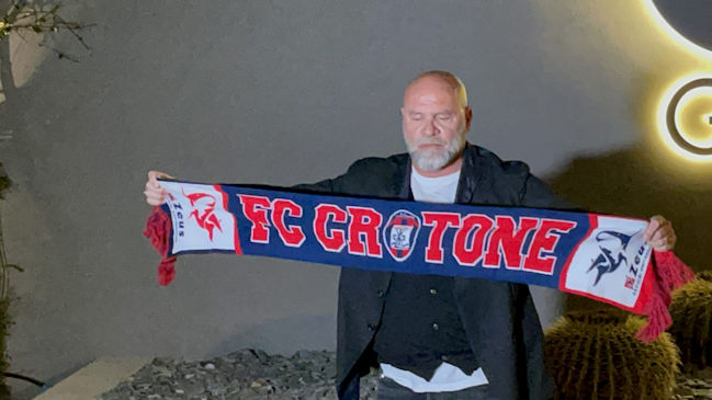 Luis Rojas tiene nuevo entrenador en Crotone tras el despido de Giovanni Stroppa