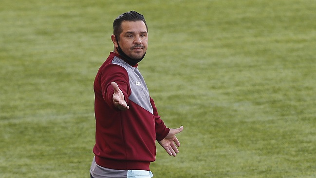 Héctor Tapia sobre Carmona, Paredes y Beausejour: Son jugadores con muchas batallas