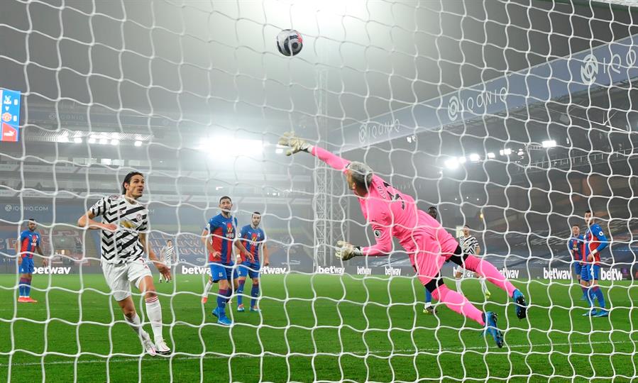 Manchester United volvió a empatar y sigue perdiendo terreno en la pelea por el título