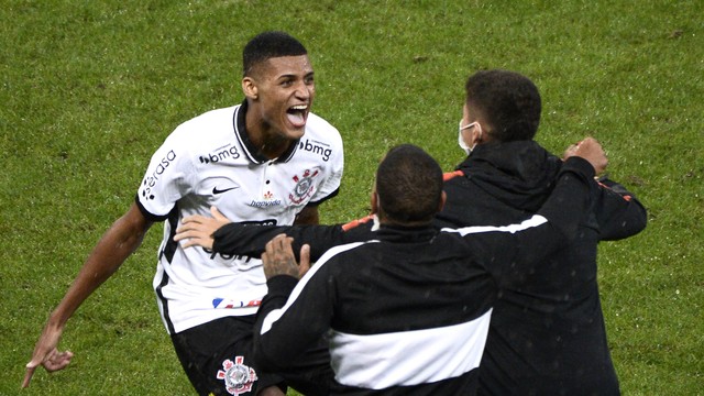 Corinthians rescató un empate ante Palmeiras en la segunda fecha del Campeonato Paulista