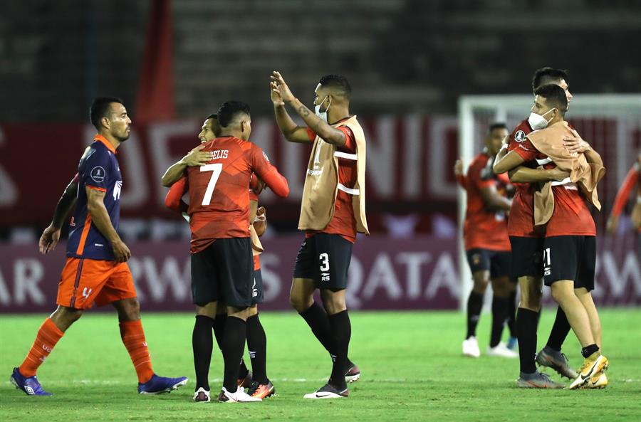 Caracas y Guaraní avanzaron a la segunda fase de la Copa Libertadores