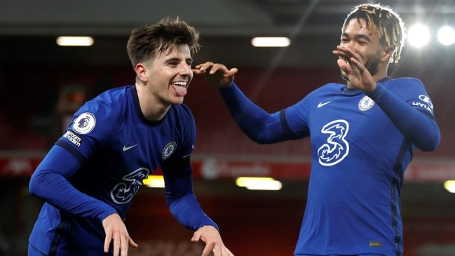 Mason Mount anotó el único gol de Chelsea y hundió a Liverpool en su crisis
