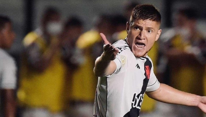 Leonardo Gil dejará Vasco da Gama y será nuevo refuerzo de Colo Colo