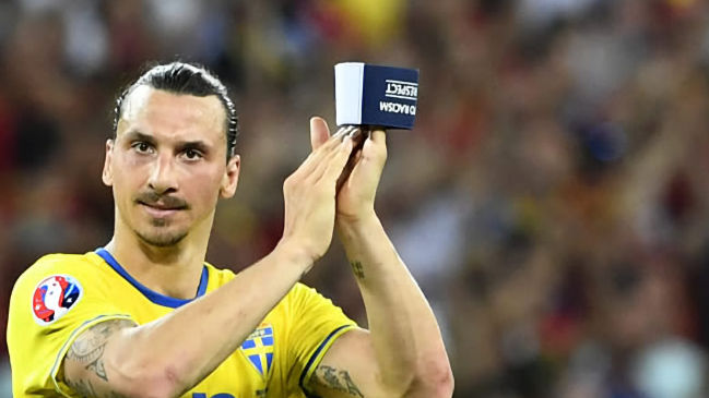 Prensa sueca aseguró que Ibrahimovic regresará a defender a su selección este 2021