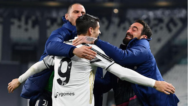 Juventus logró sólida remontada sobre Lazio y se mantiene a la caza de Inter en Serie A
