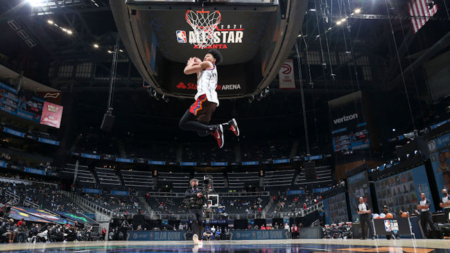 Anfernee Simons se proclamó ganador en las volcadas tras “flotar” en el NBA All Star